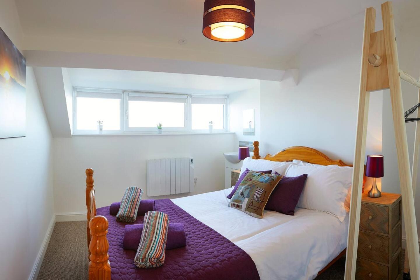 Denelea - Stunning Sea Views! Apartment Scarborough Exterior photo