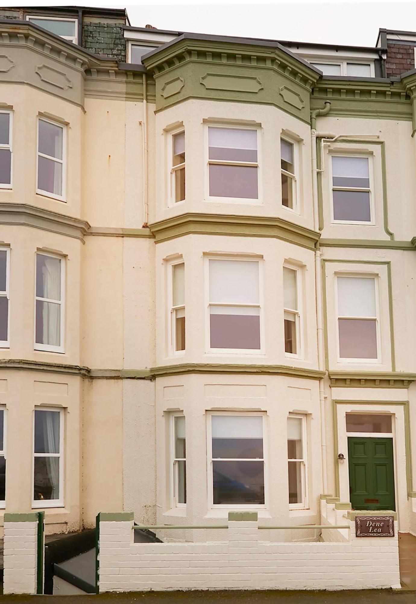 Denelea - Stunning Sea Views! Apartment Scarborough Exterior photo